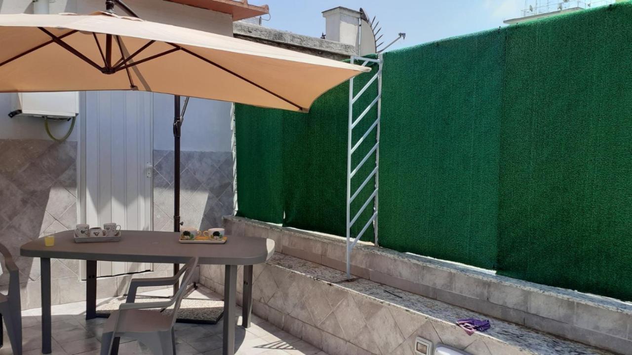 La Dimora Di Rosy Hotel Naples Luaran gambar