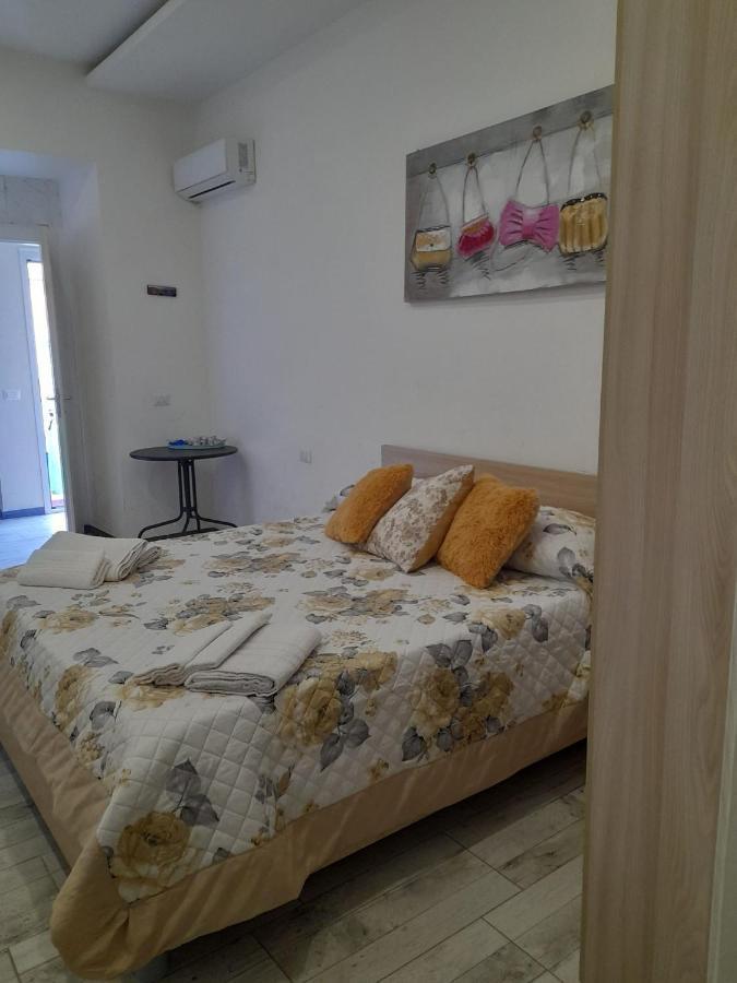 La Dimora Di Rosy Hotel Naples Luaran gambar